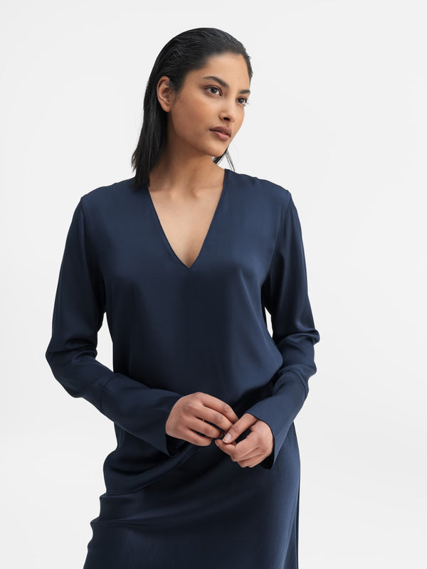 Kelly v-neck silk blouse midnight blue