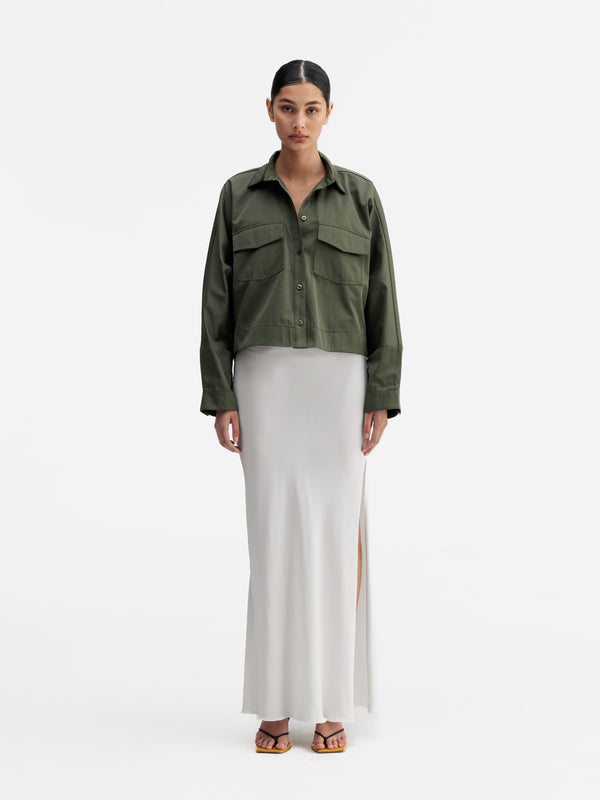Model wearing Ahlvar Gallery Kori over shirt olive green