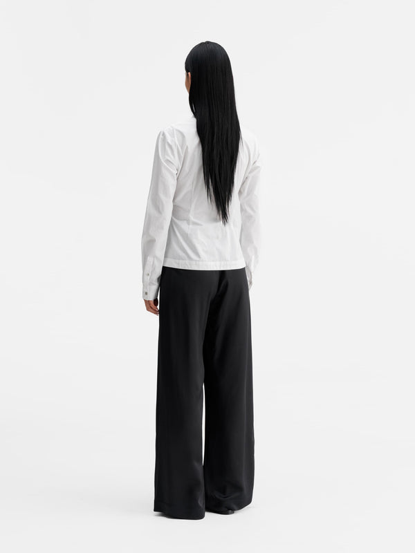Back view of Ahlvar Gallery Leia shirt white