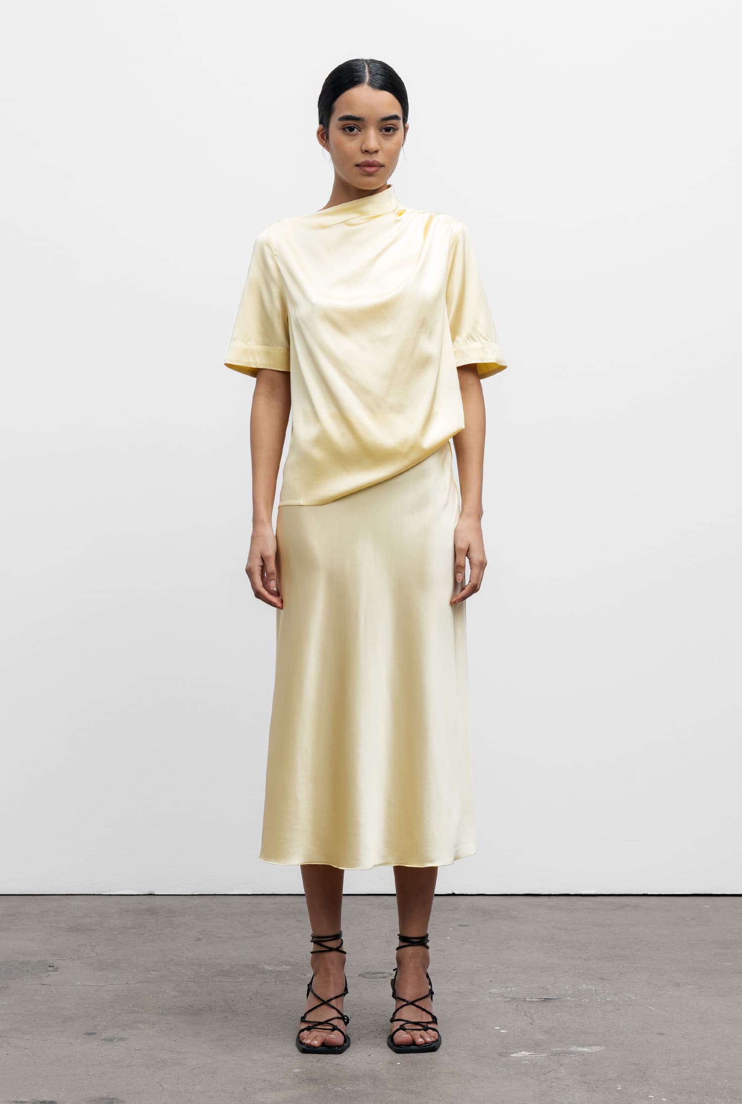 Lima satin silk tee lemon