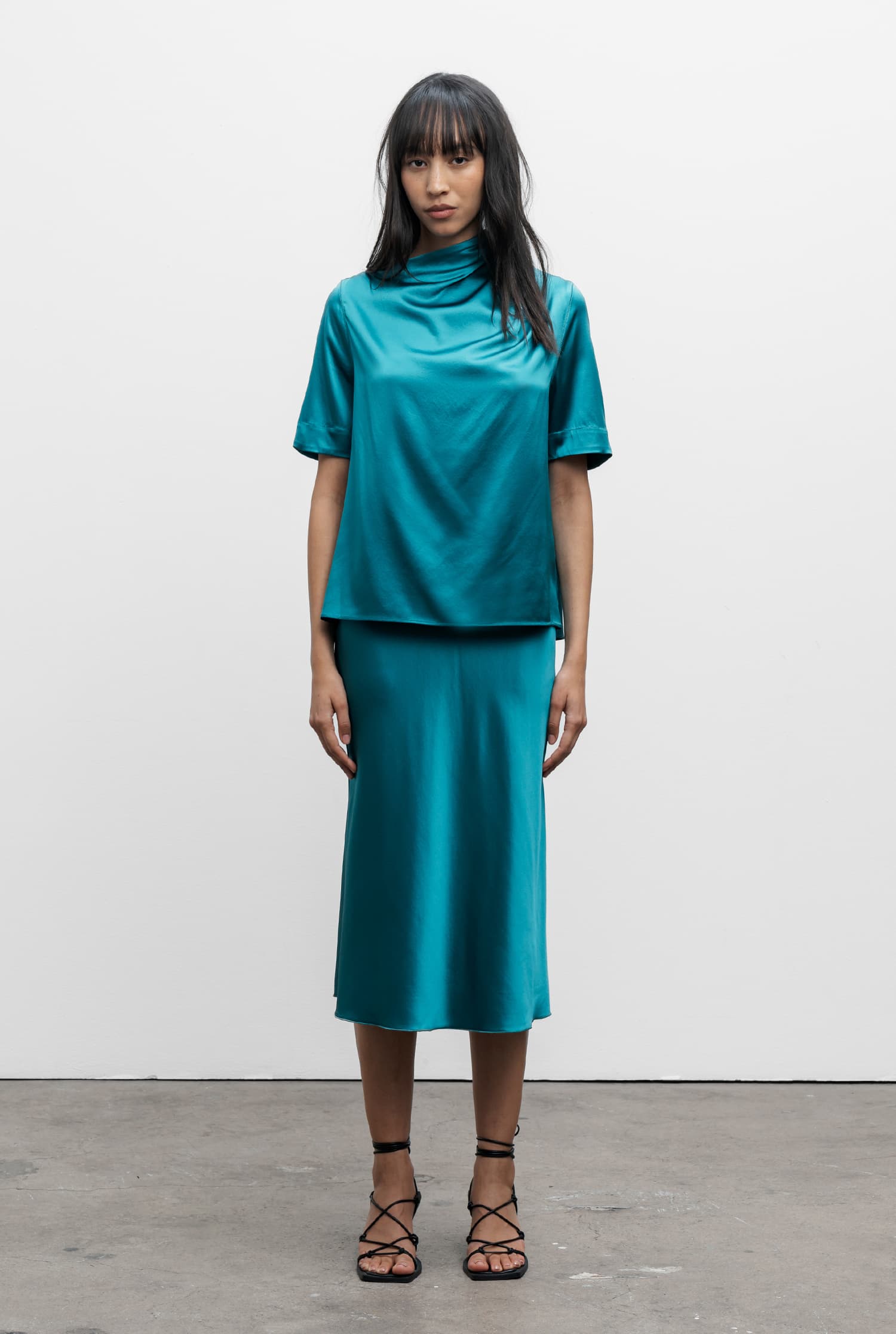 Lima silk satin tee petrol
