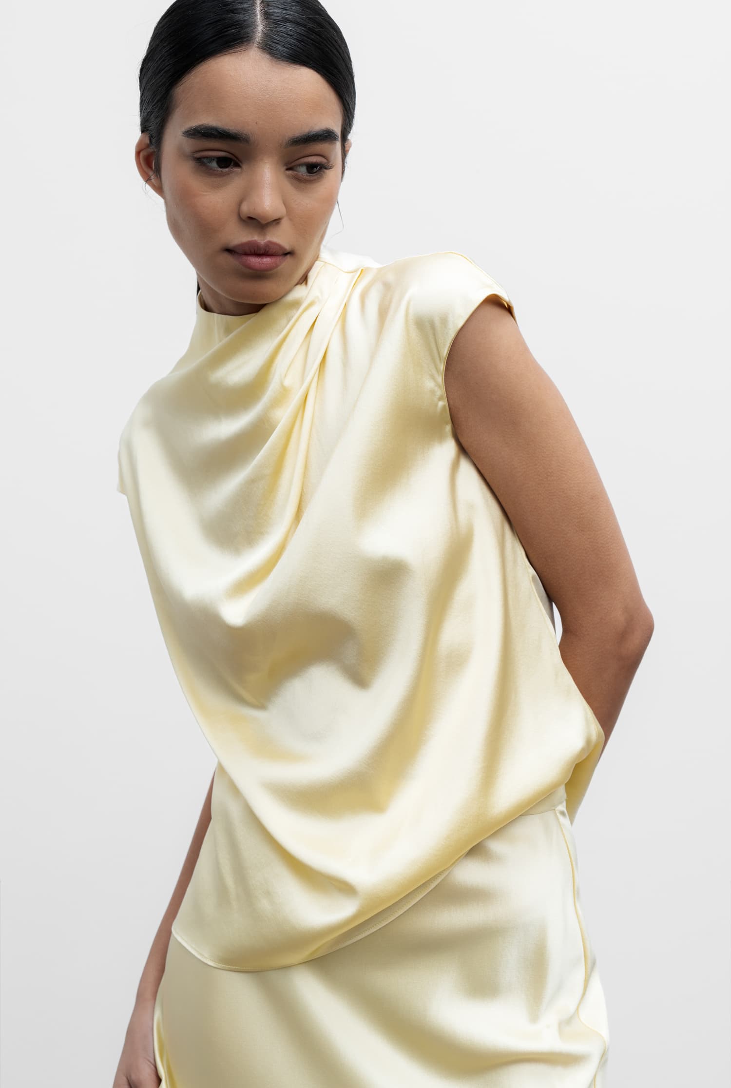 Lima silk satin top lemon
