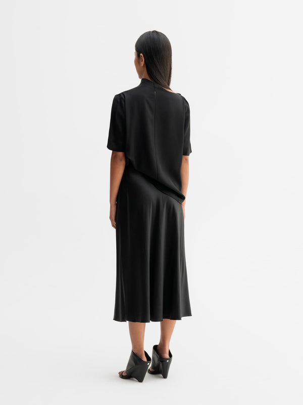 Back view of Ahlvar Gallery Lima silk tee in Black