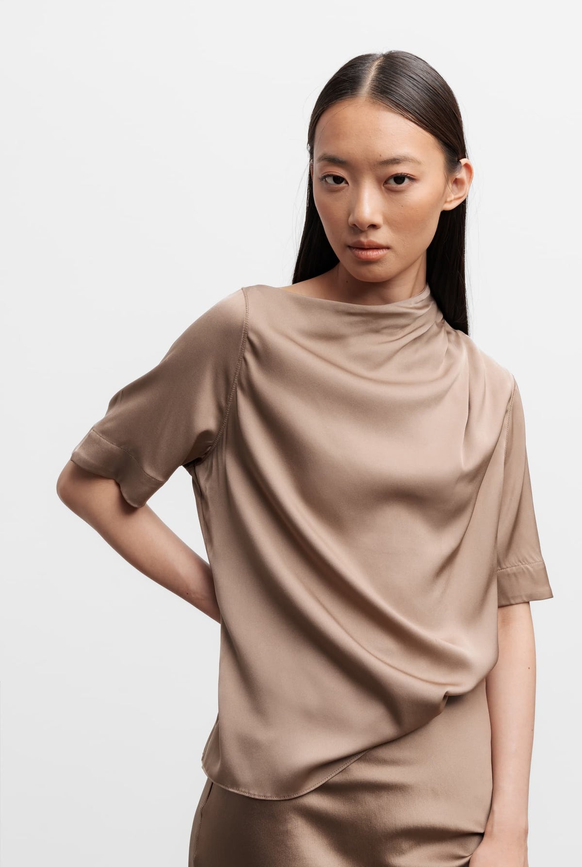 Lima silk tee sand