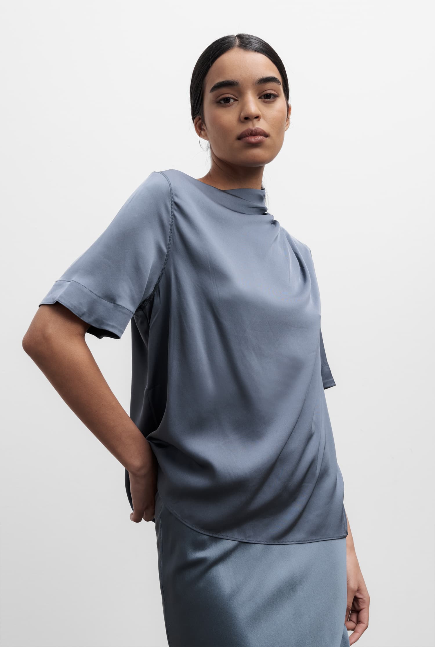 Lima silk tee steel blue