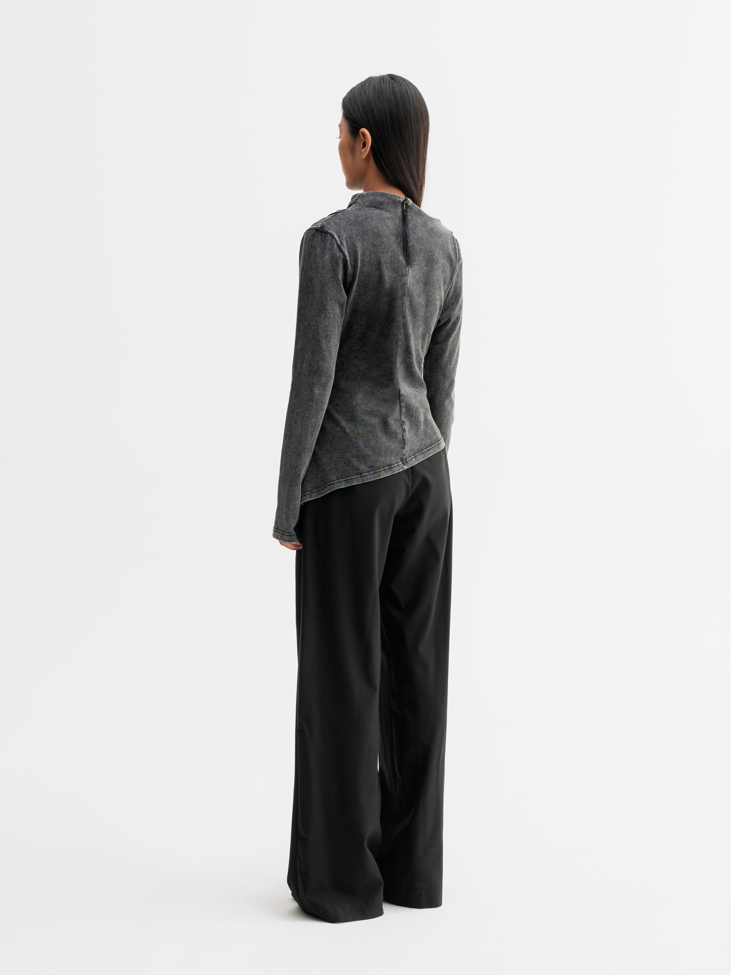 Lizi LS jersey tee washed black