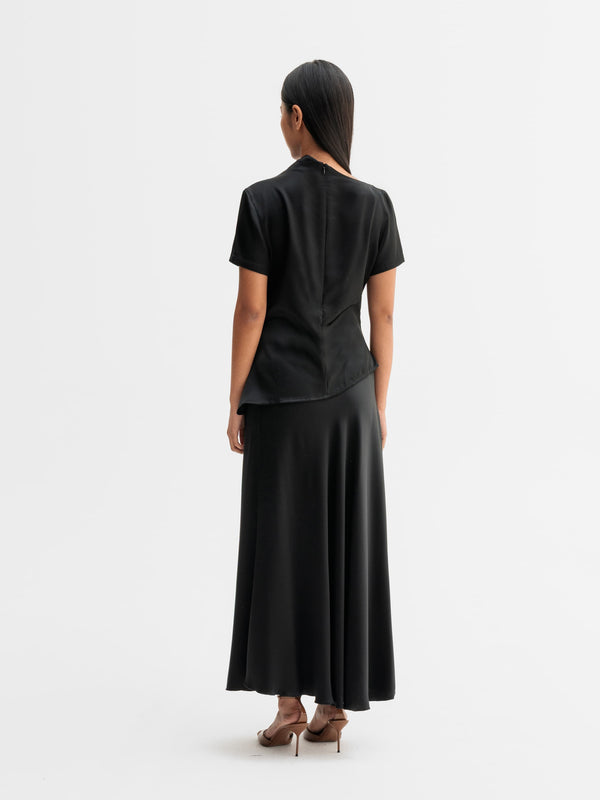 Lizi satin tee black