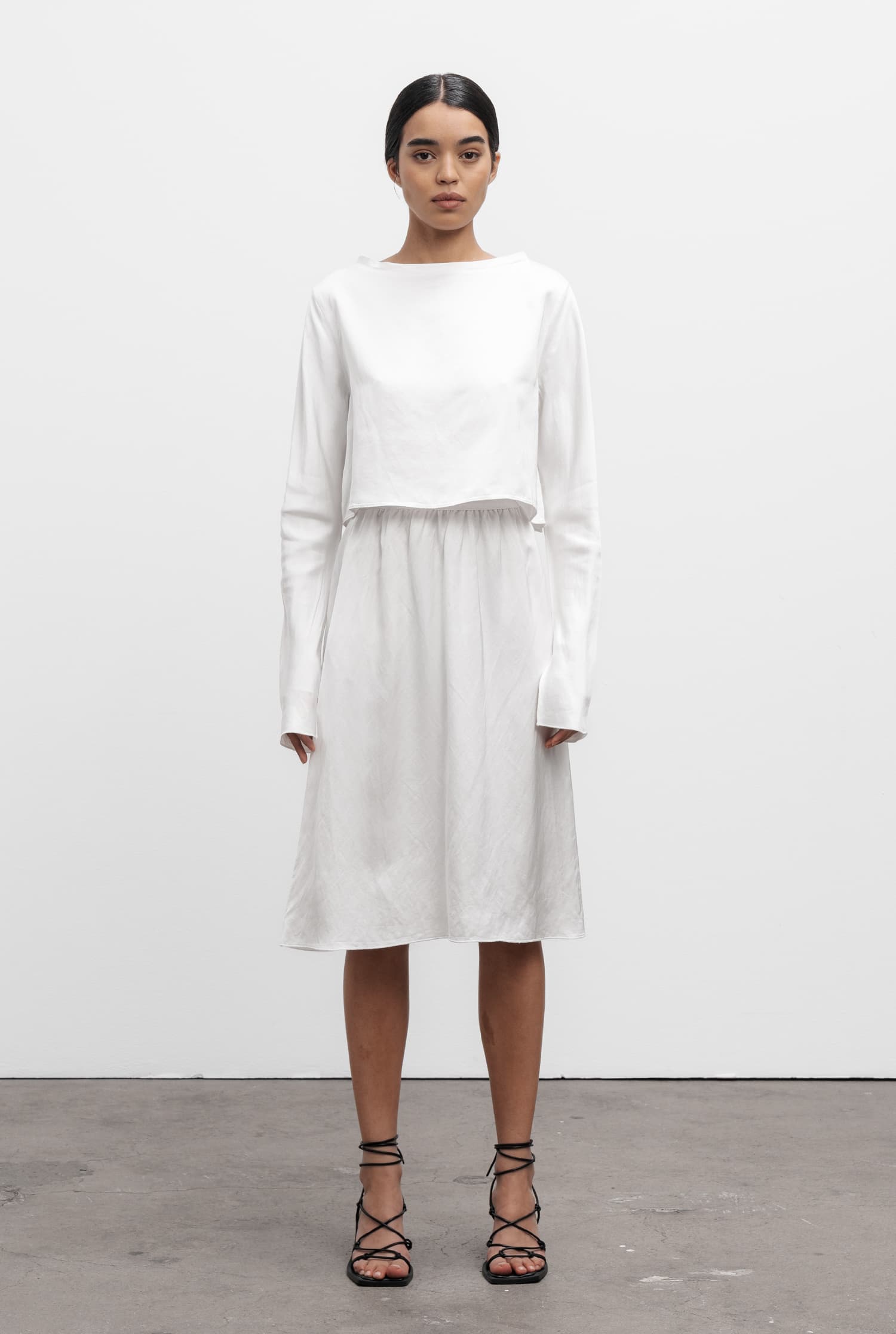 Lola cropped linen blouse optic white