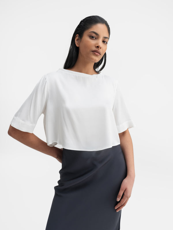 Lola cropped silk tee white