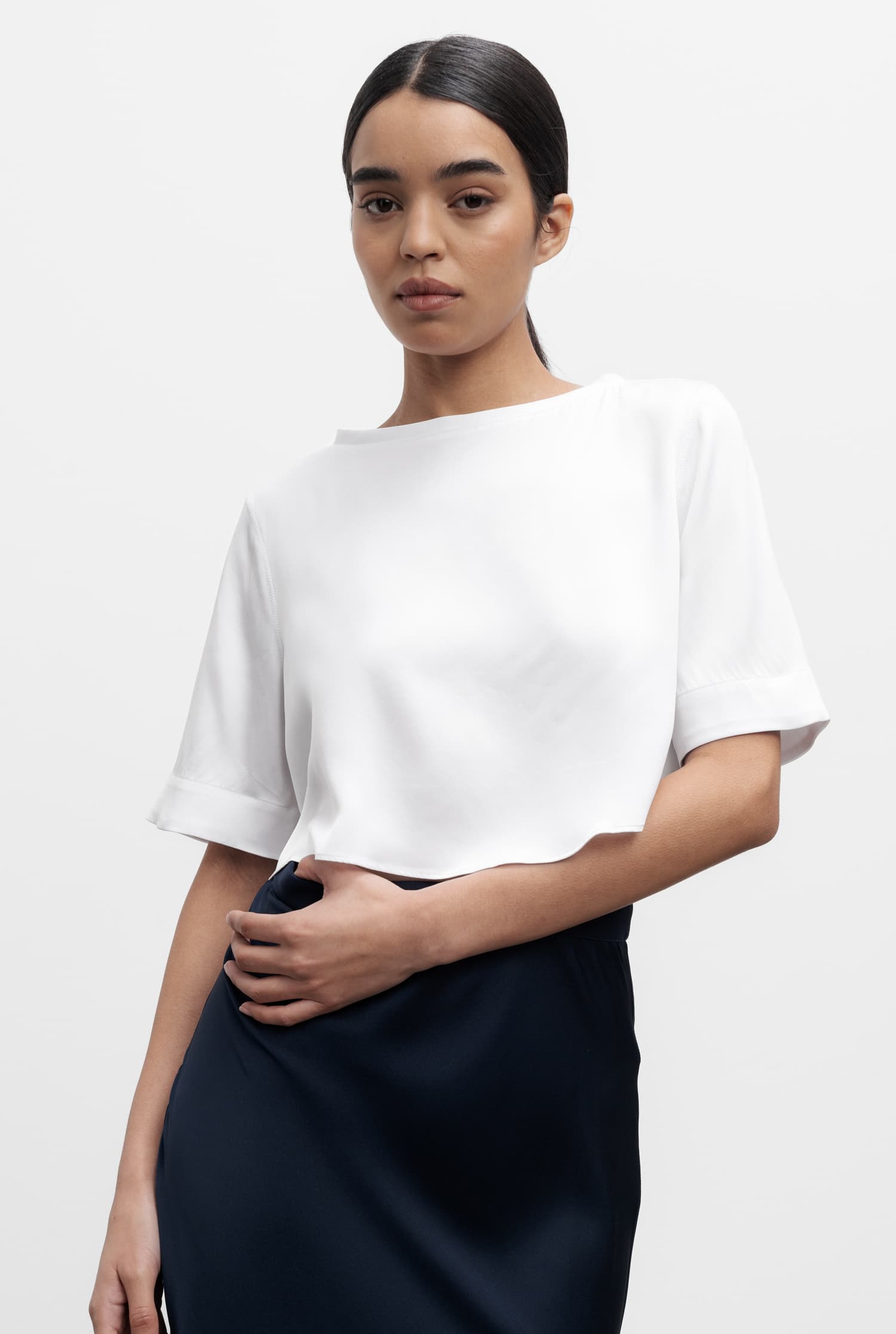 Lola cropped silk tee optic white
