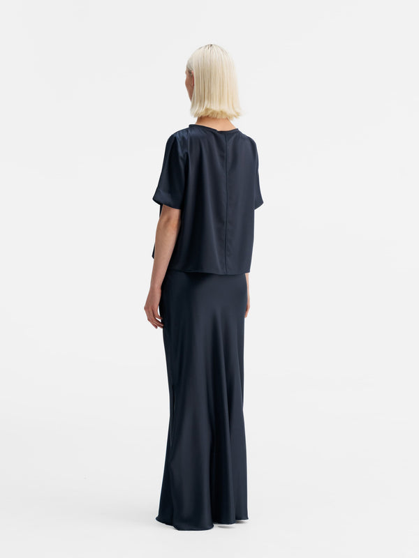 Back view of Ahlvar Gallery Lola satin tee blue grey