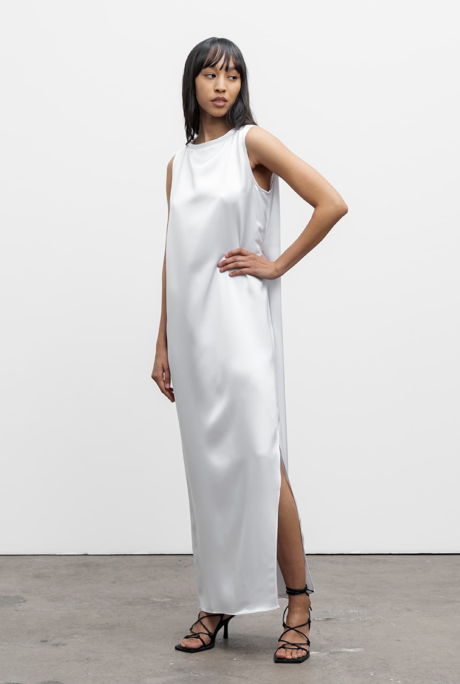 Lola sleeveless dress optic white