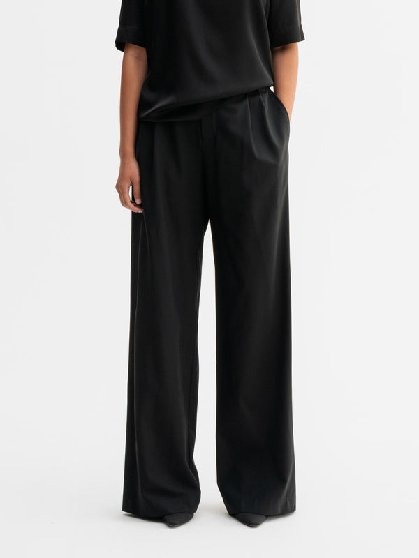 Mel wool trousers black