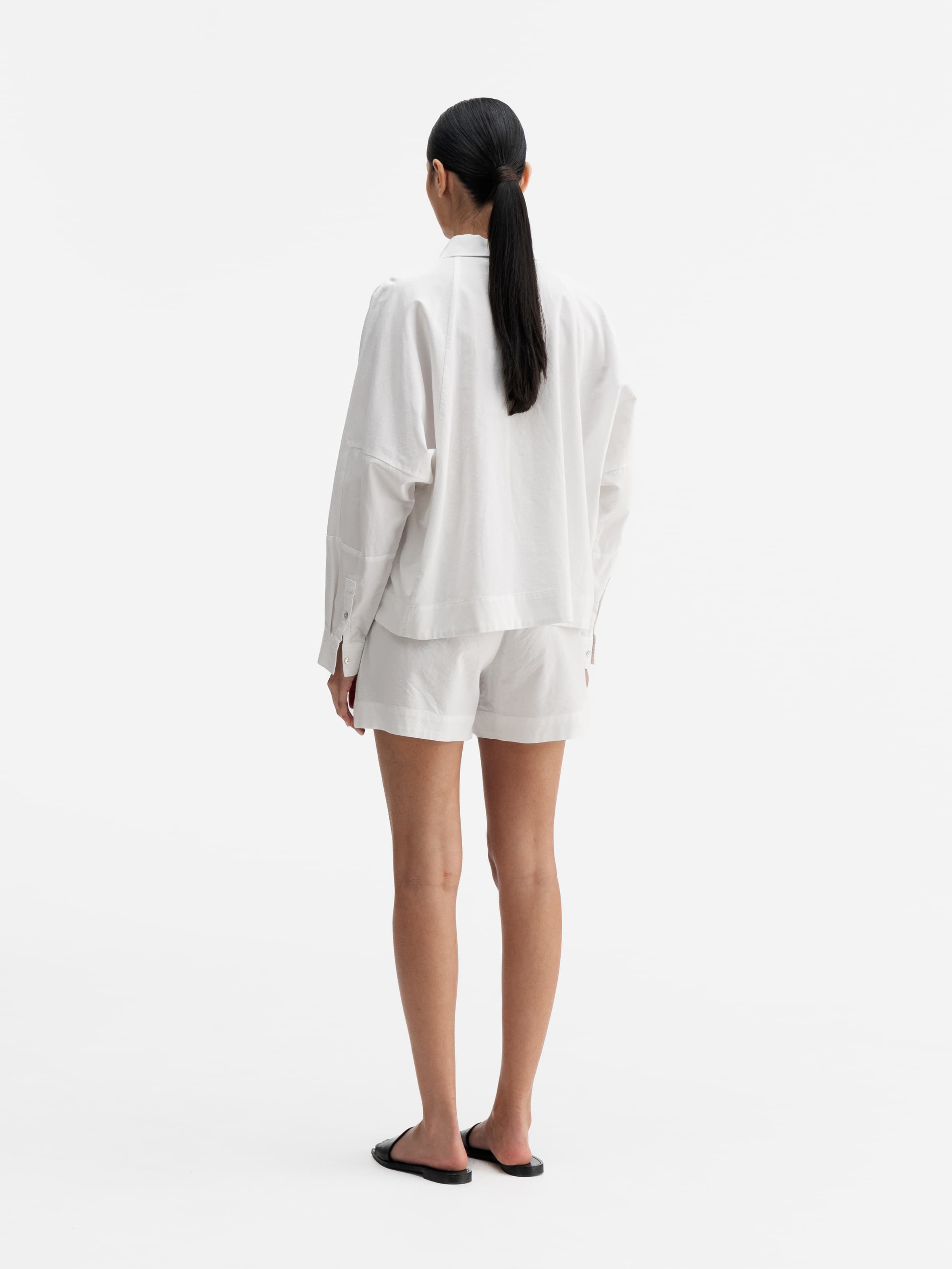 Meya oxford shorts white
