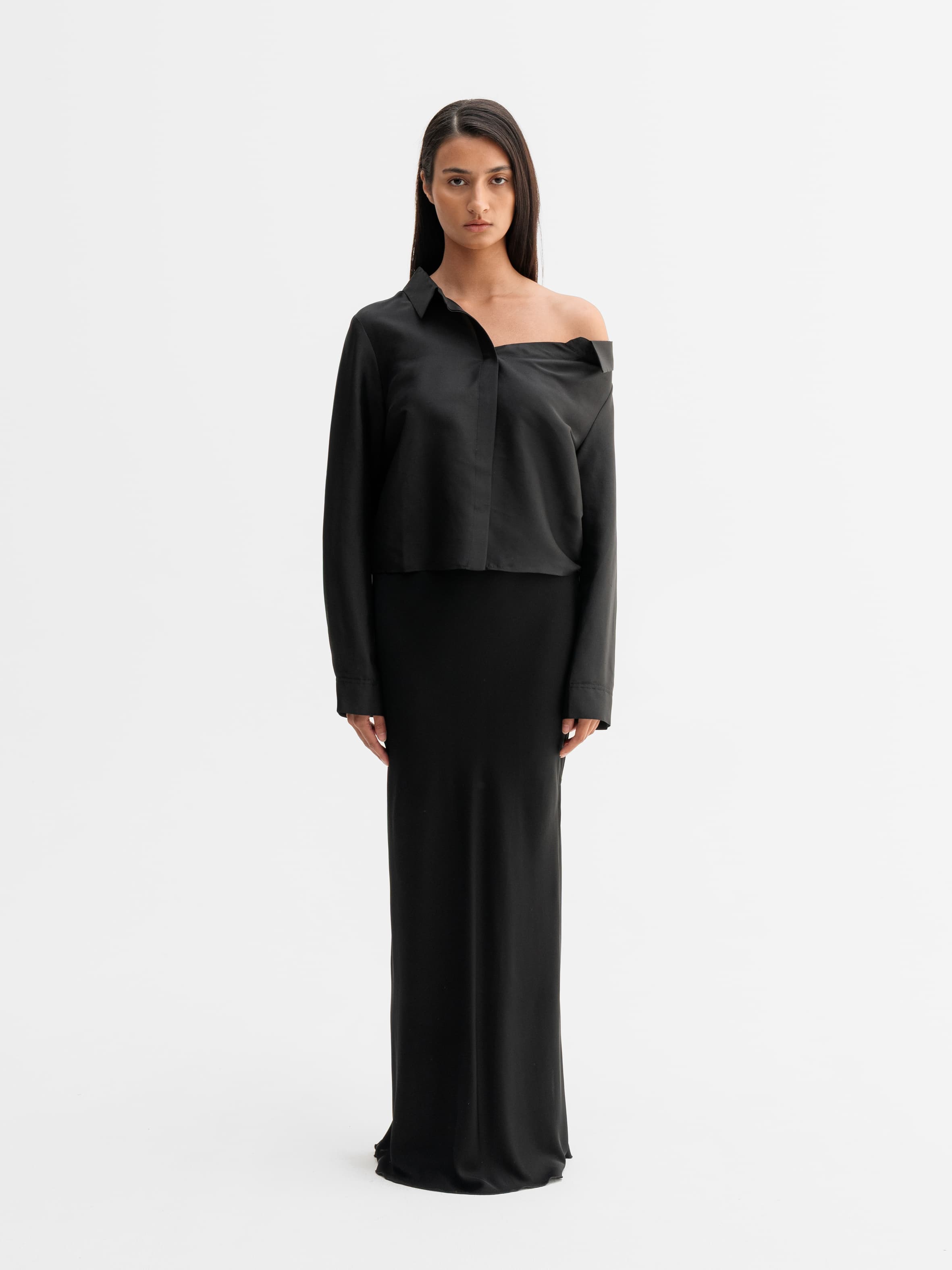 Mia off-shoulder silk shirt black
