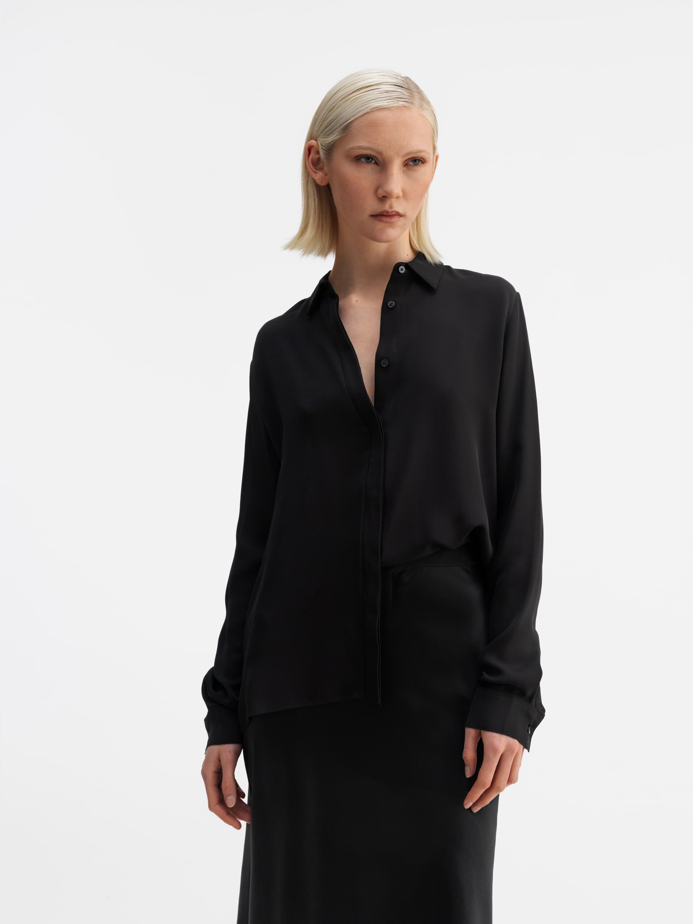 Mia silk shirt black