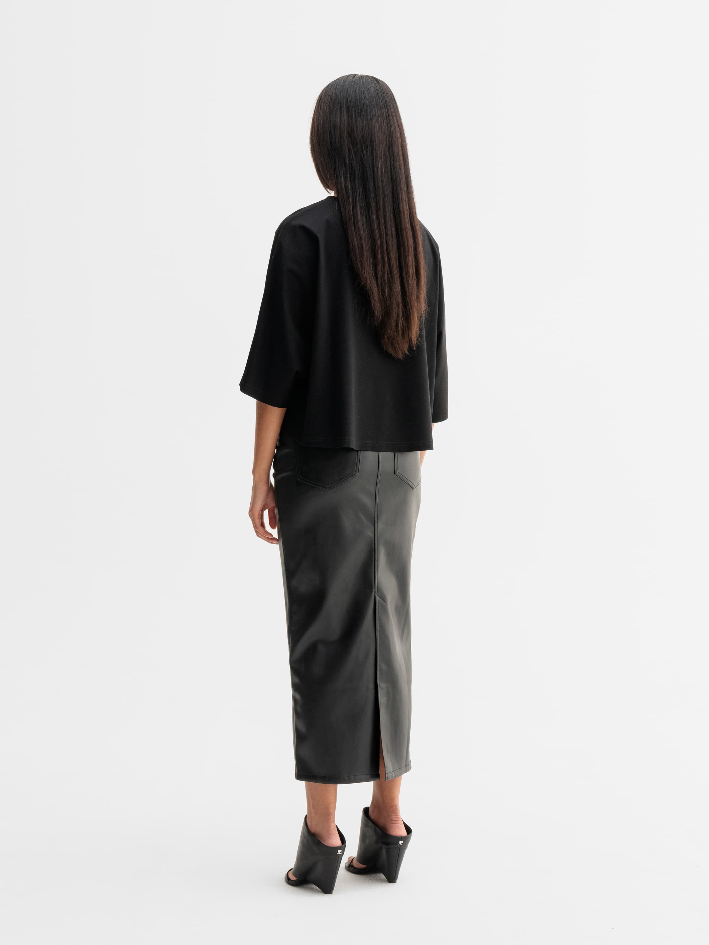 Mika PU leather skirt black