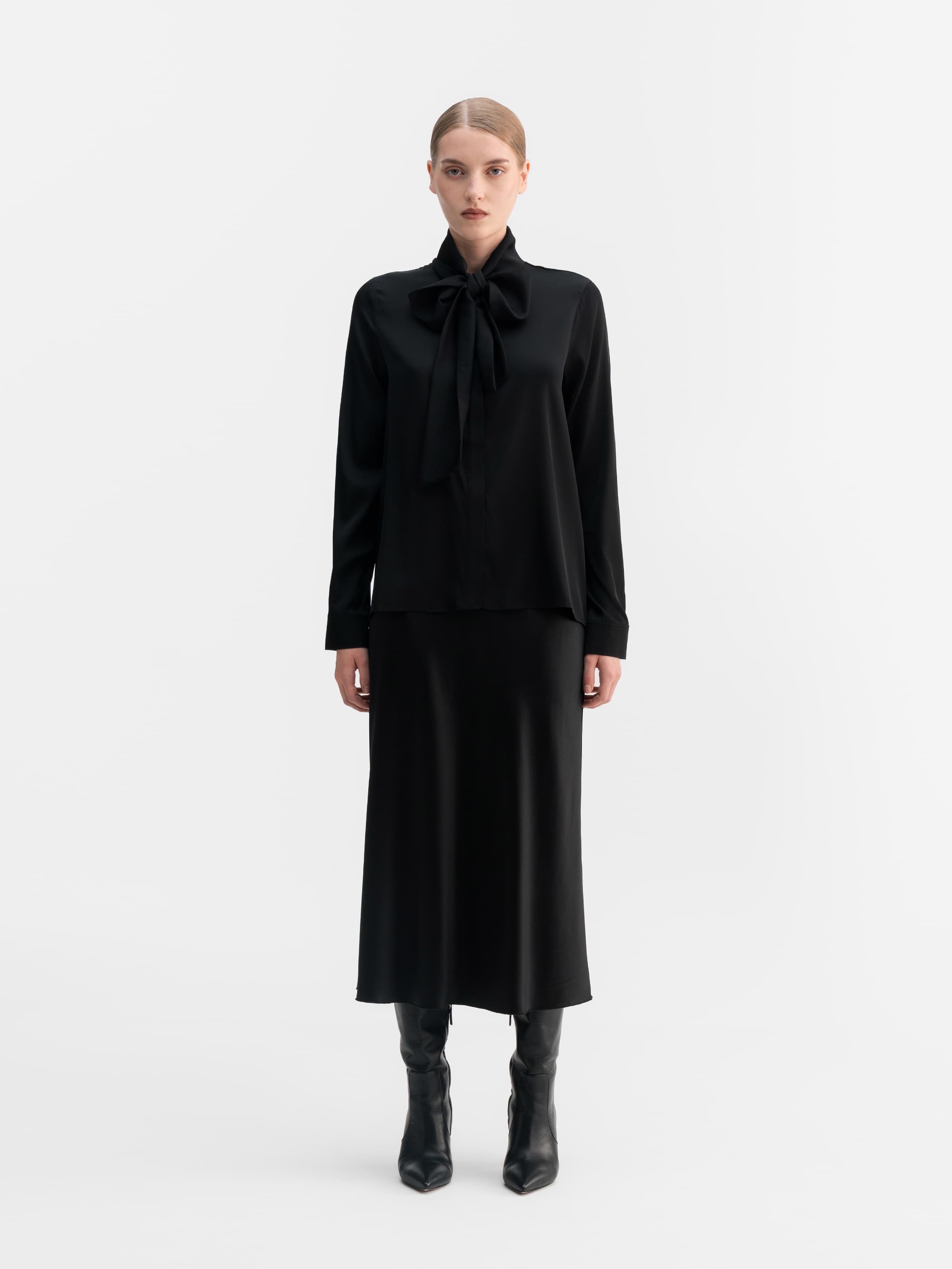 Miki silk blouse black