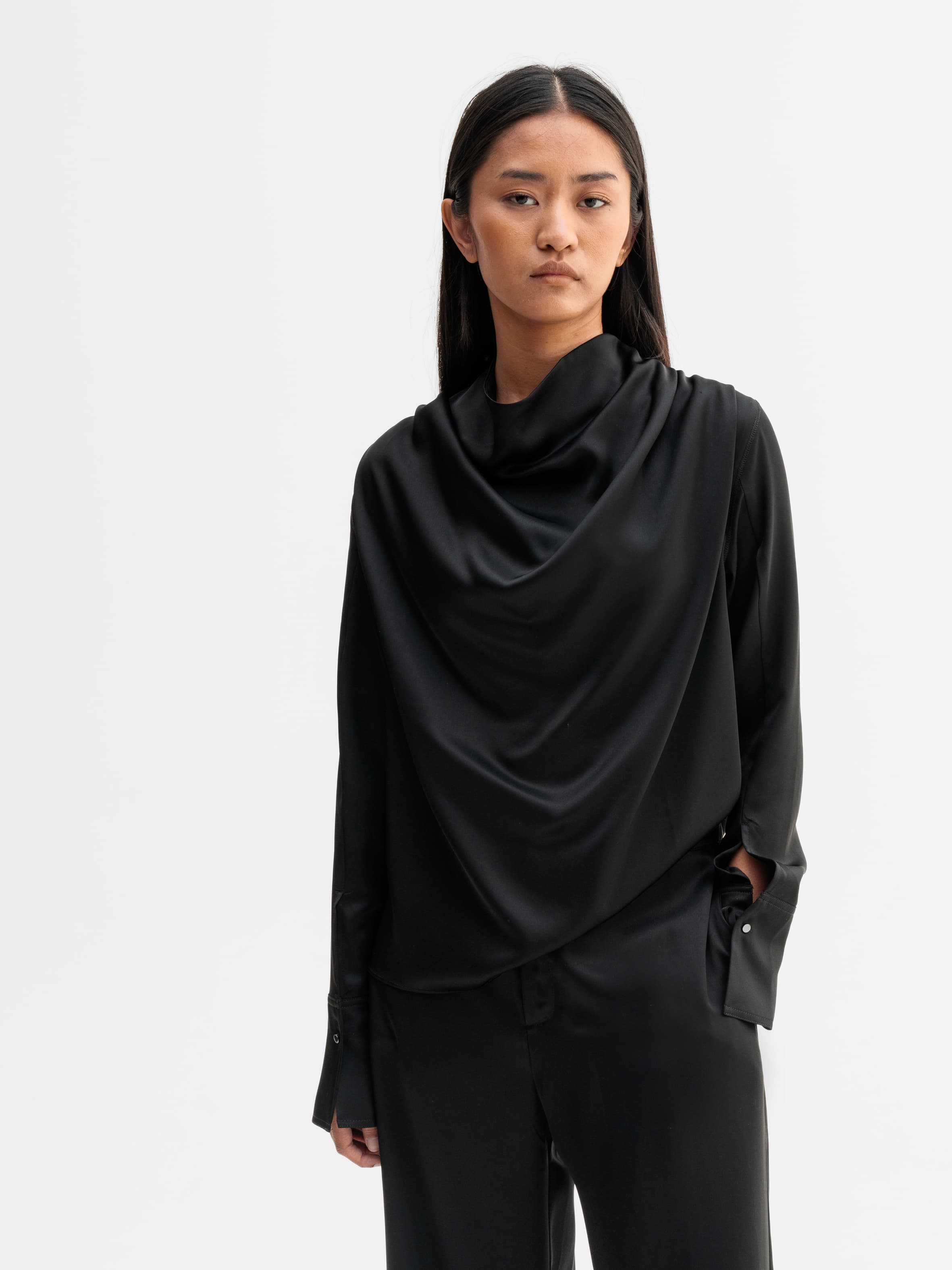 Miko satin blouse black