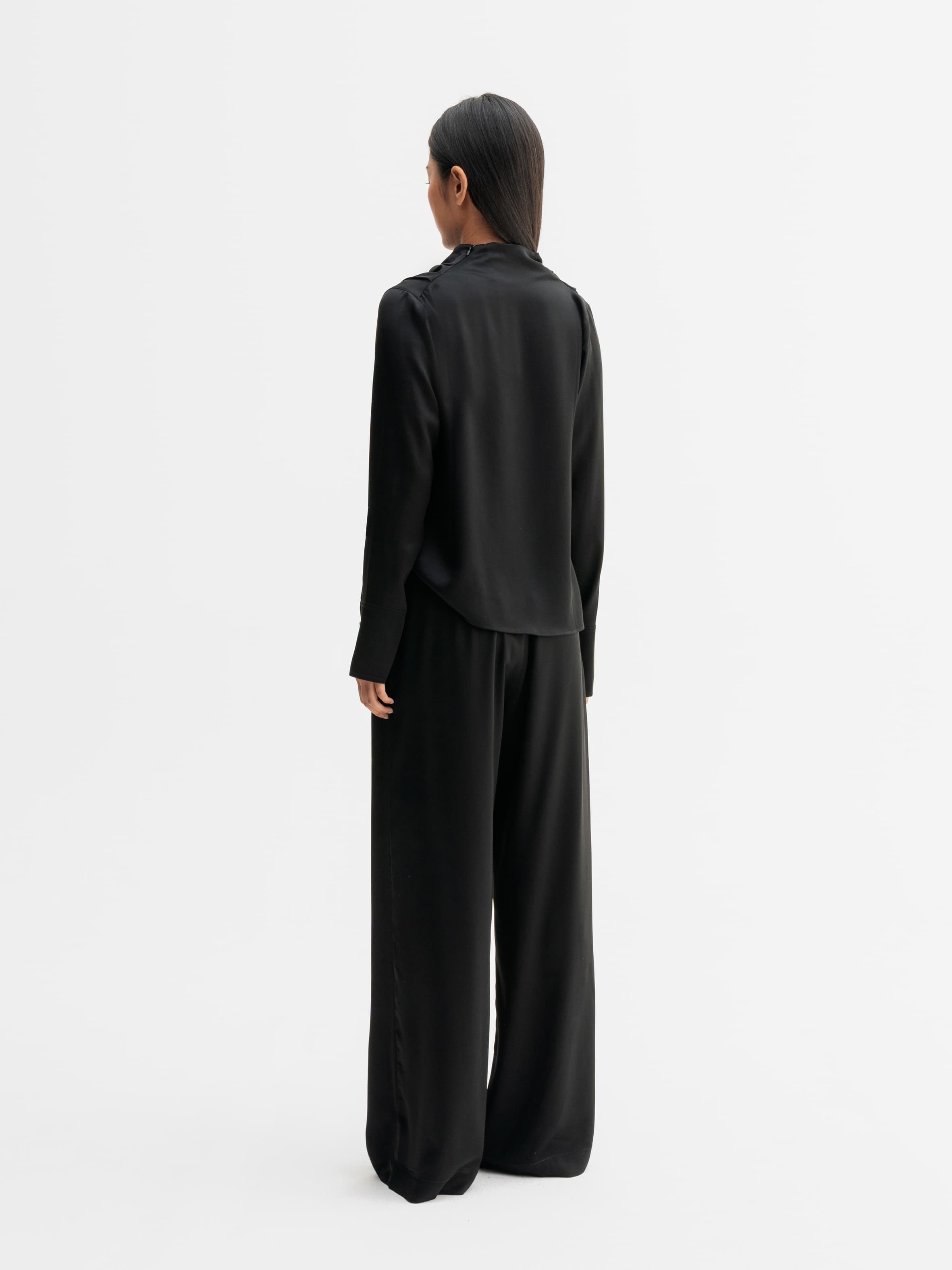 Miko satin blouse black