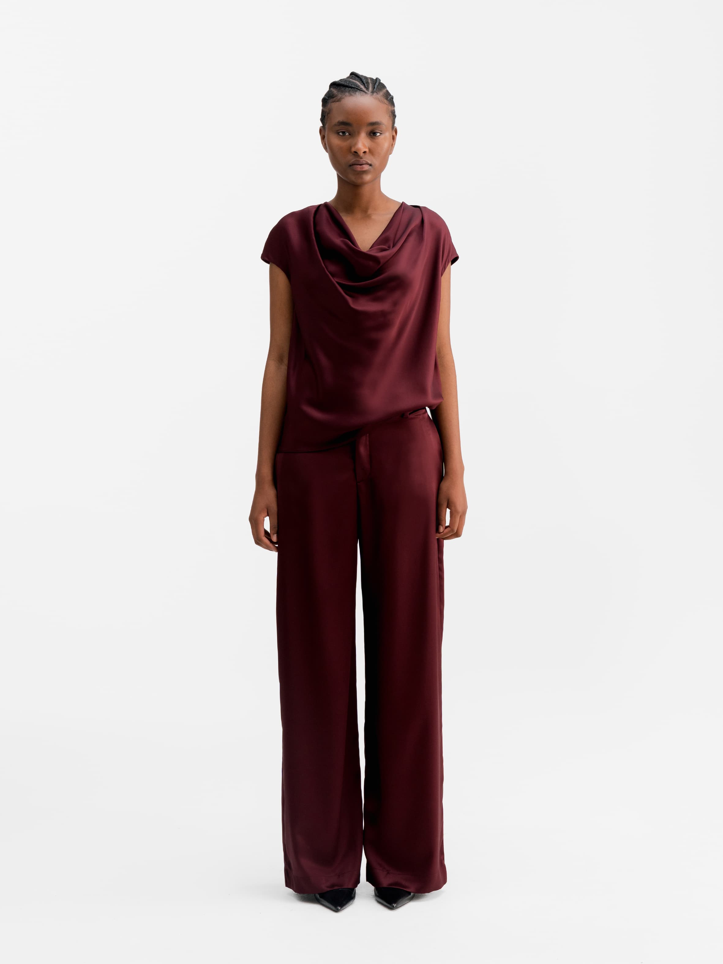 Mila satin trousers burgundy