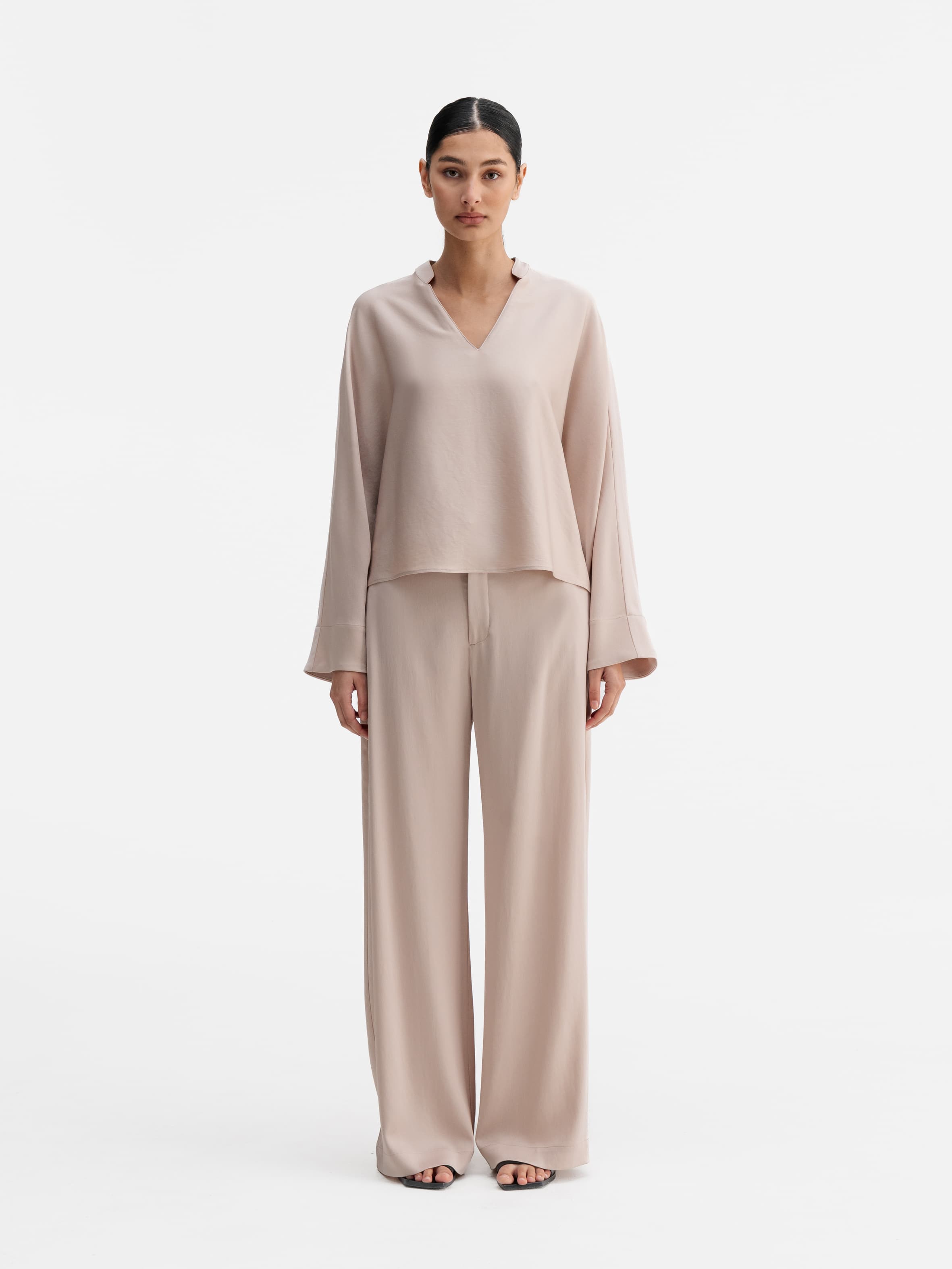 Mila trousers greige