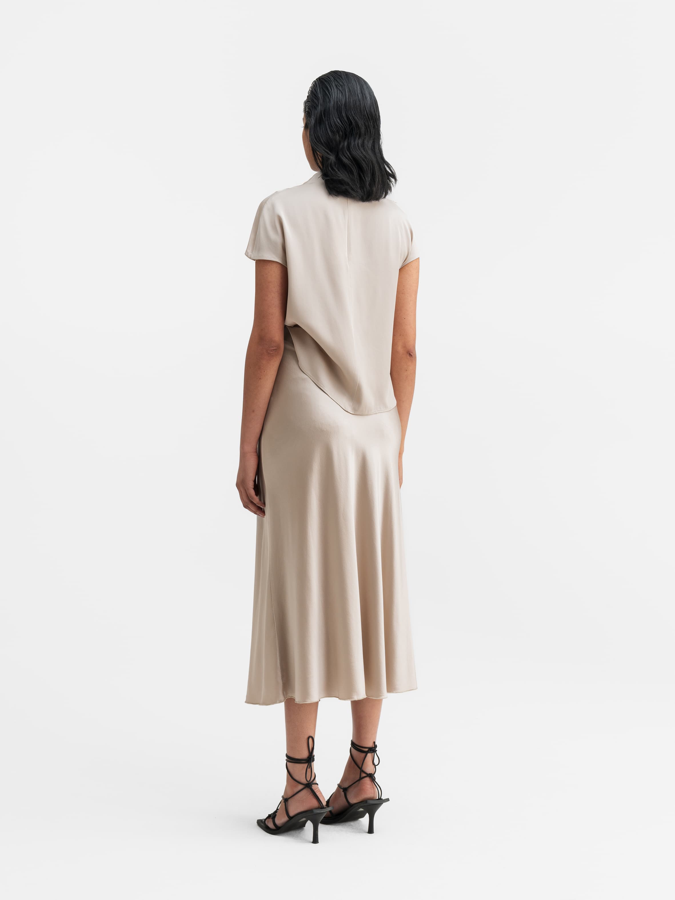 Milly silk top greige