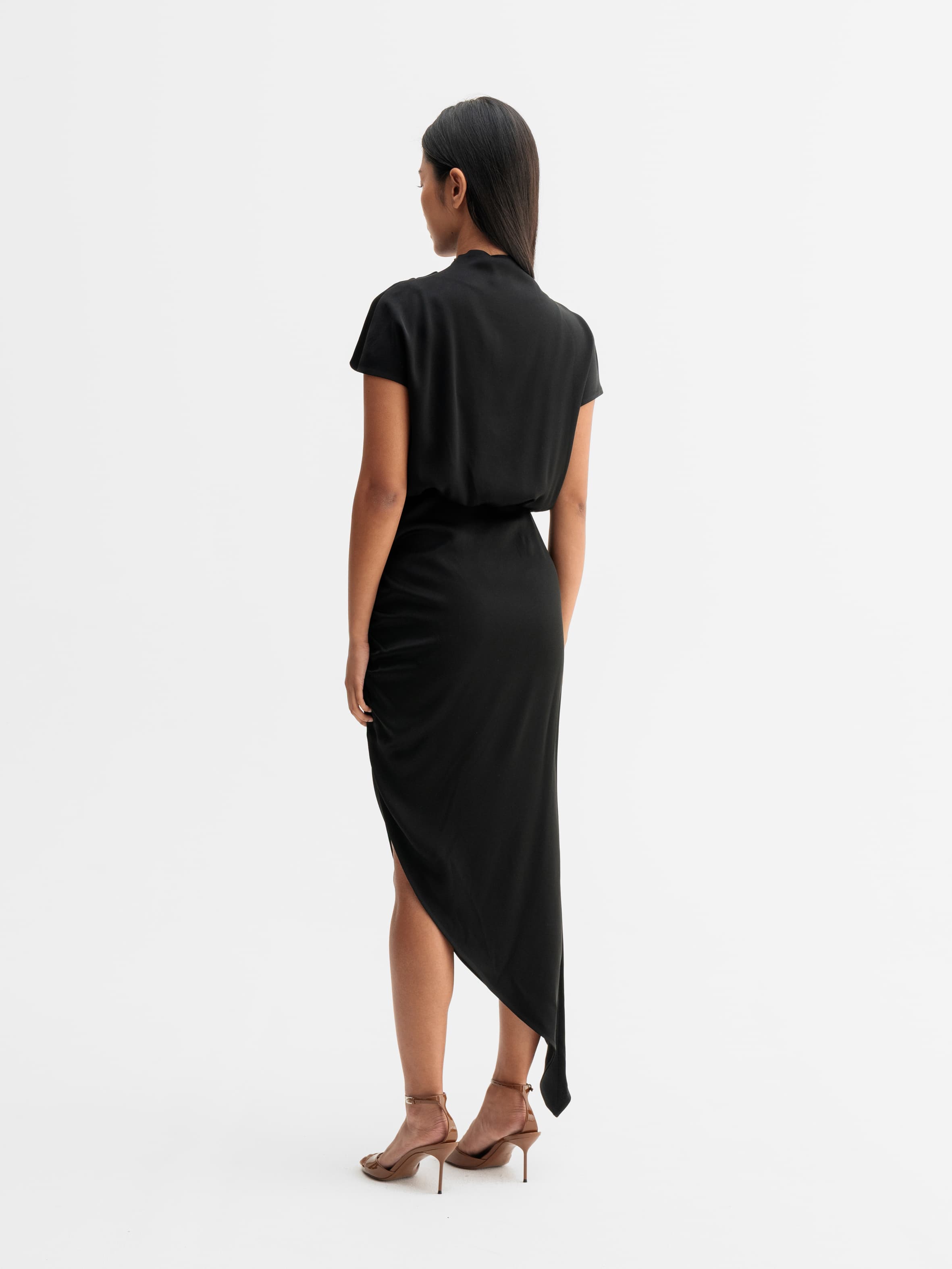Minou dress black