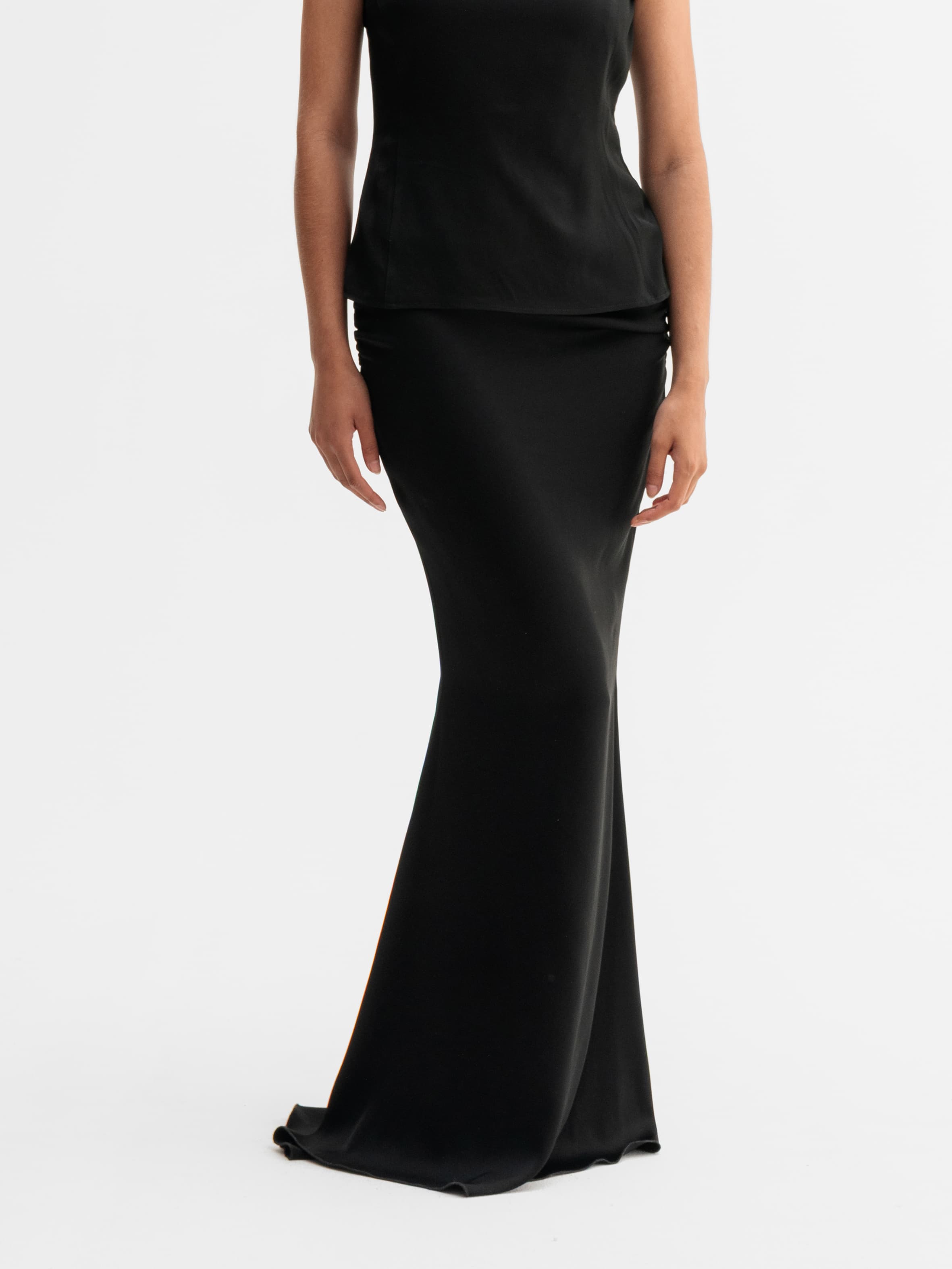 Myra skirt black
