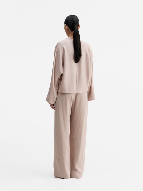 Nina v-neck blouse greige