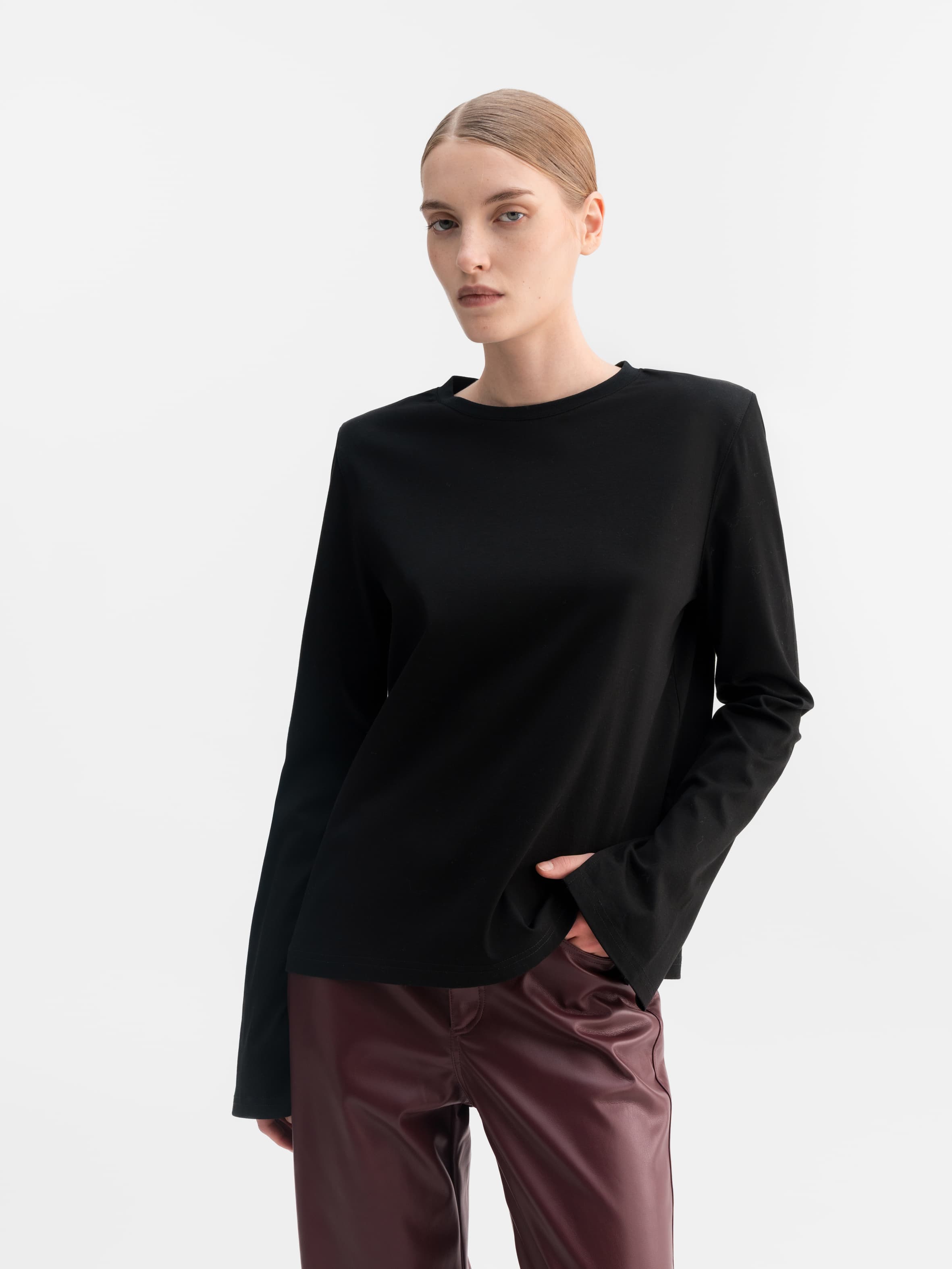 Onyx LS tee black