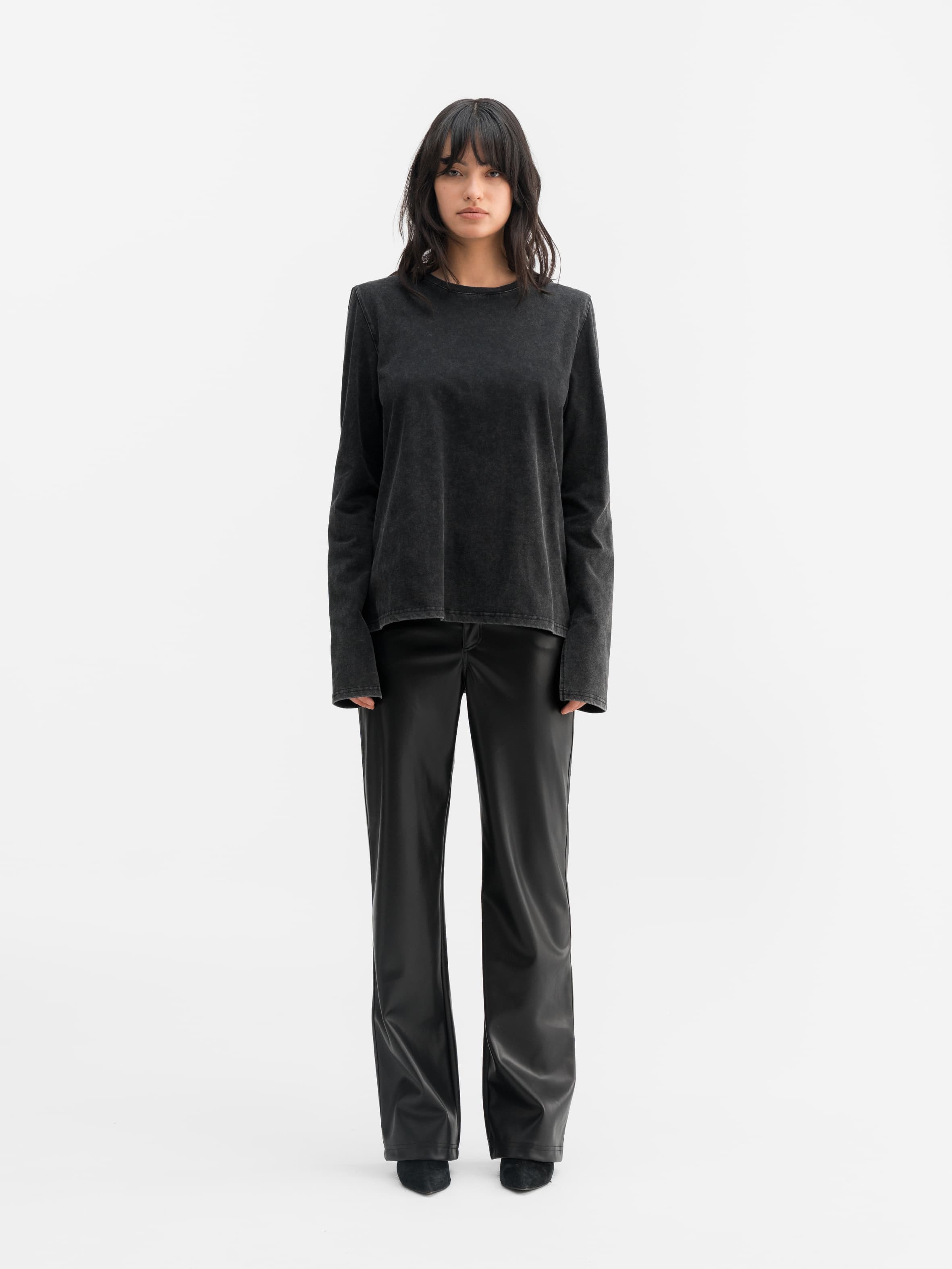 Onyx LS tee washed black