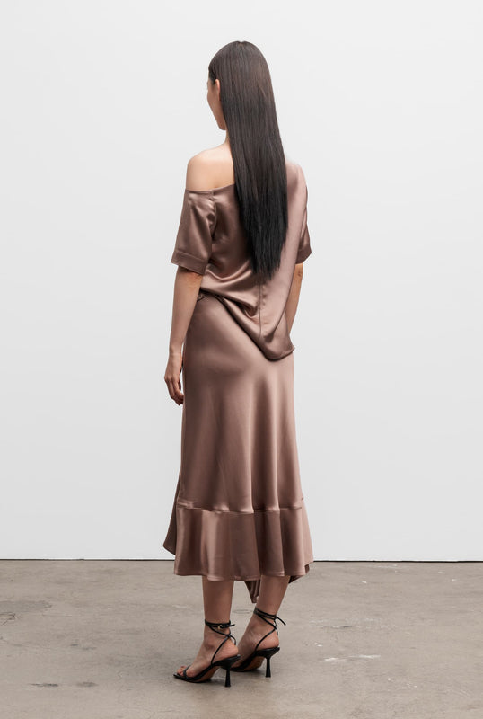 Piper skirt sand
