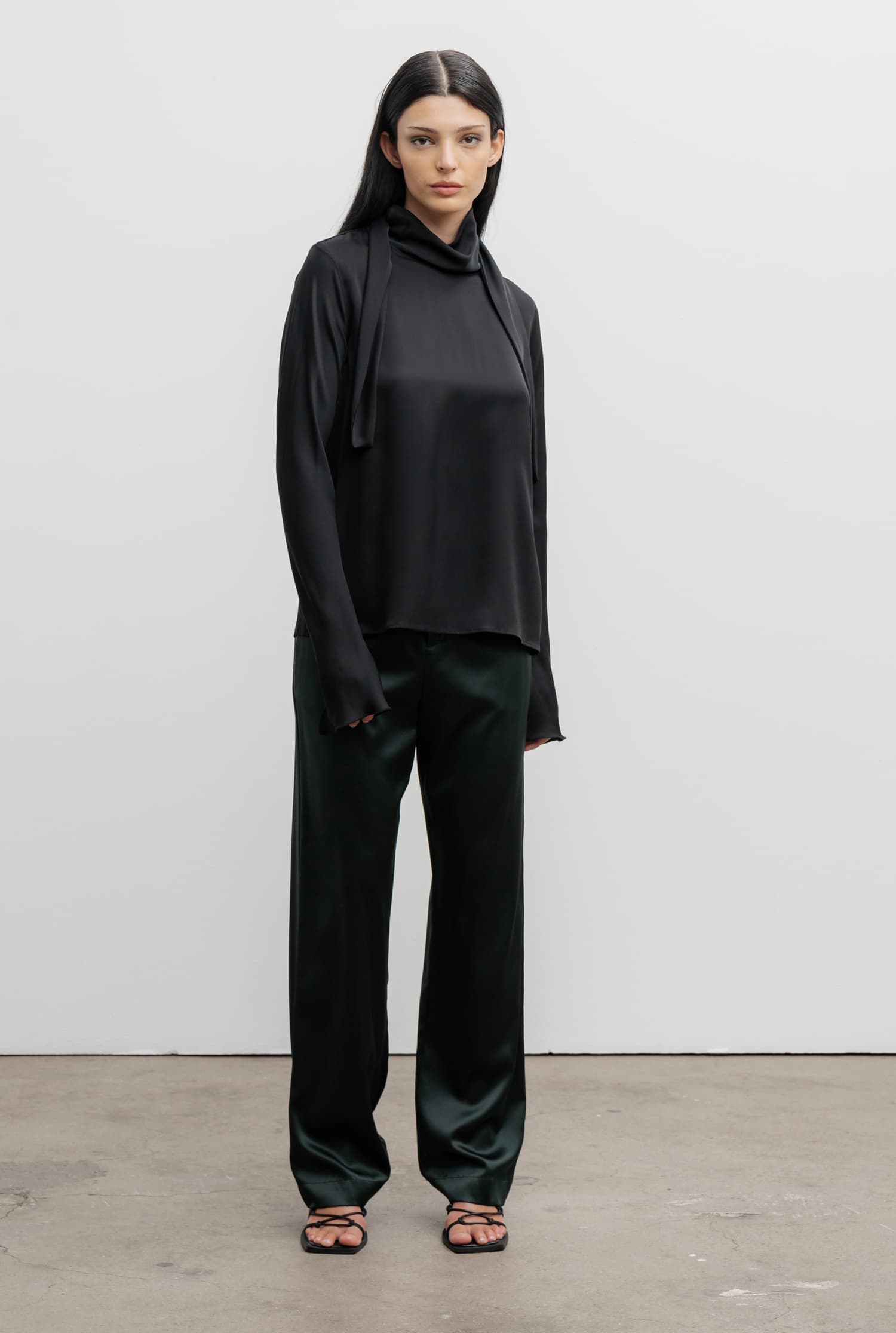 Rika silk blouse black