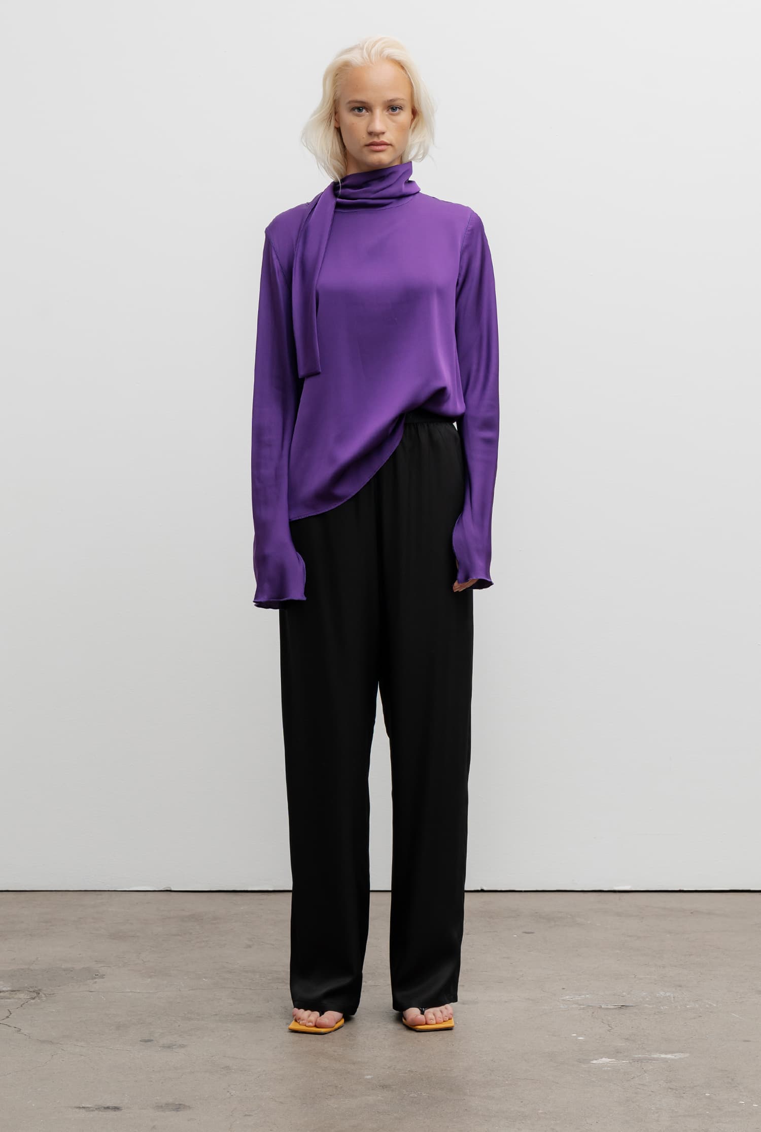 Rika silk blouse violet