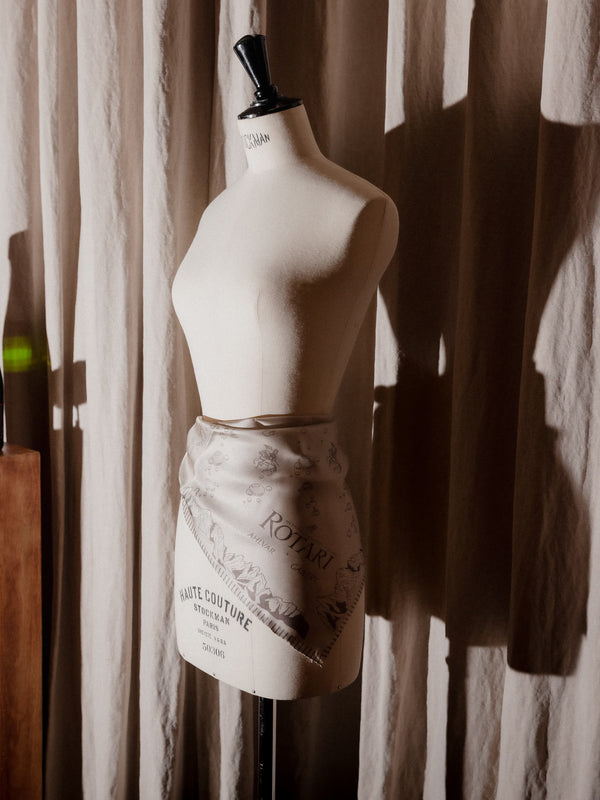 Ahlvar Gallery x Rotari silk scarf