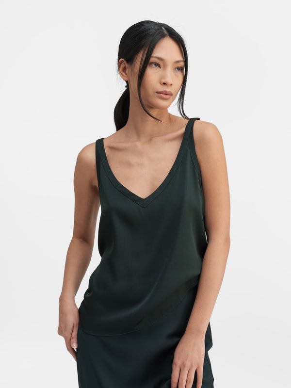 Shin silk tank deep forest