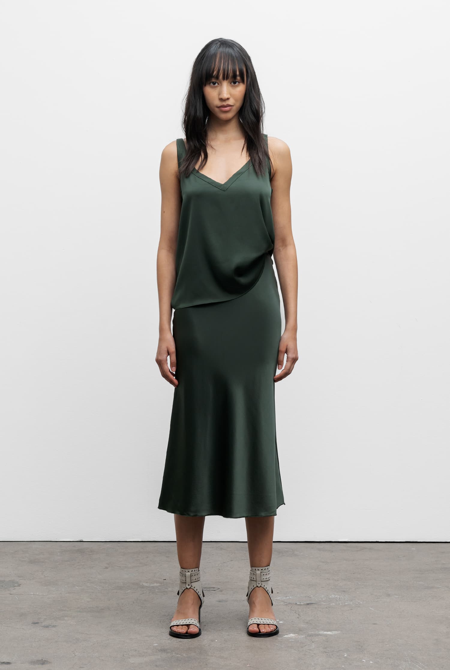 Shin silk tank army green