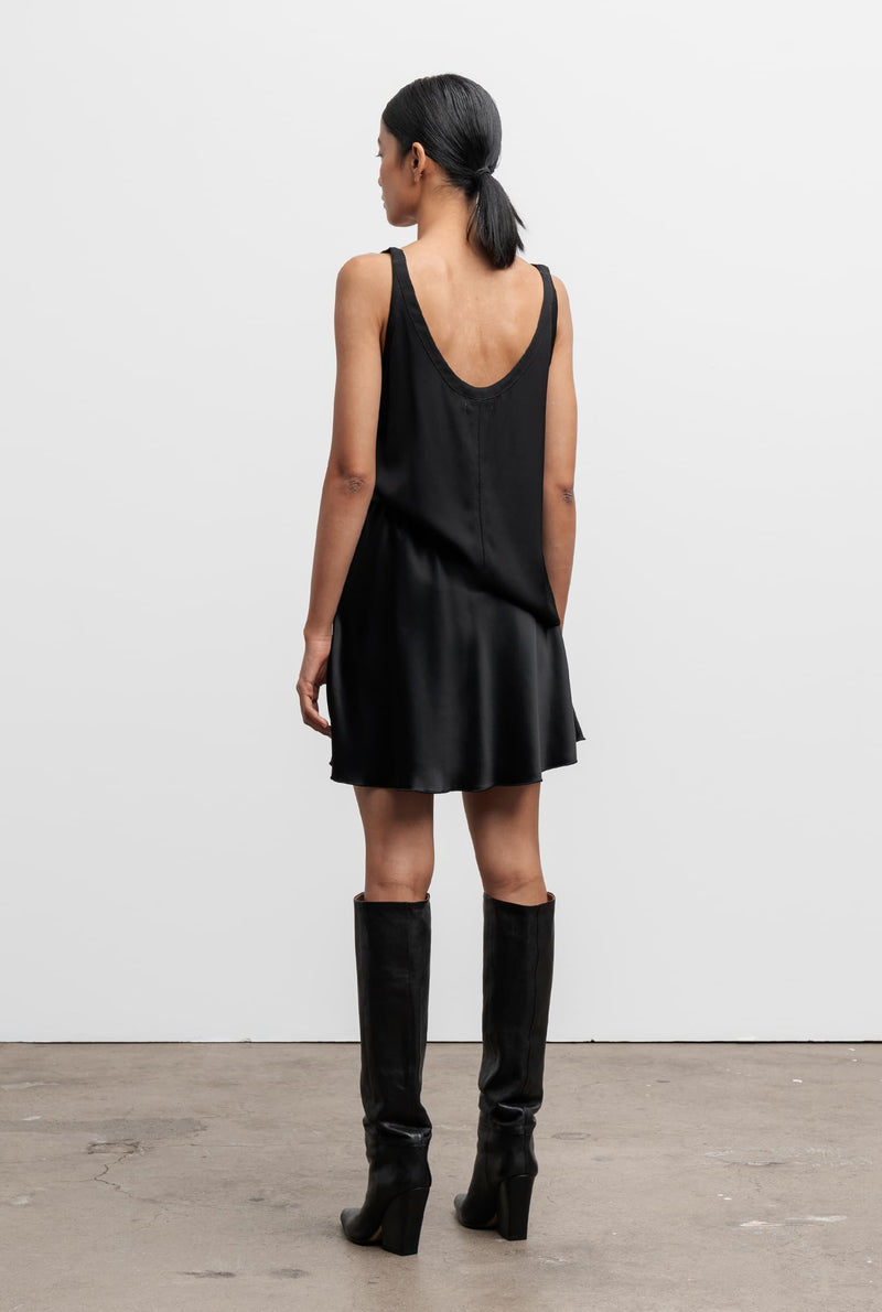 Shin silk tank black