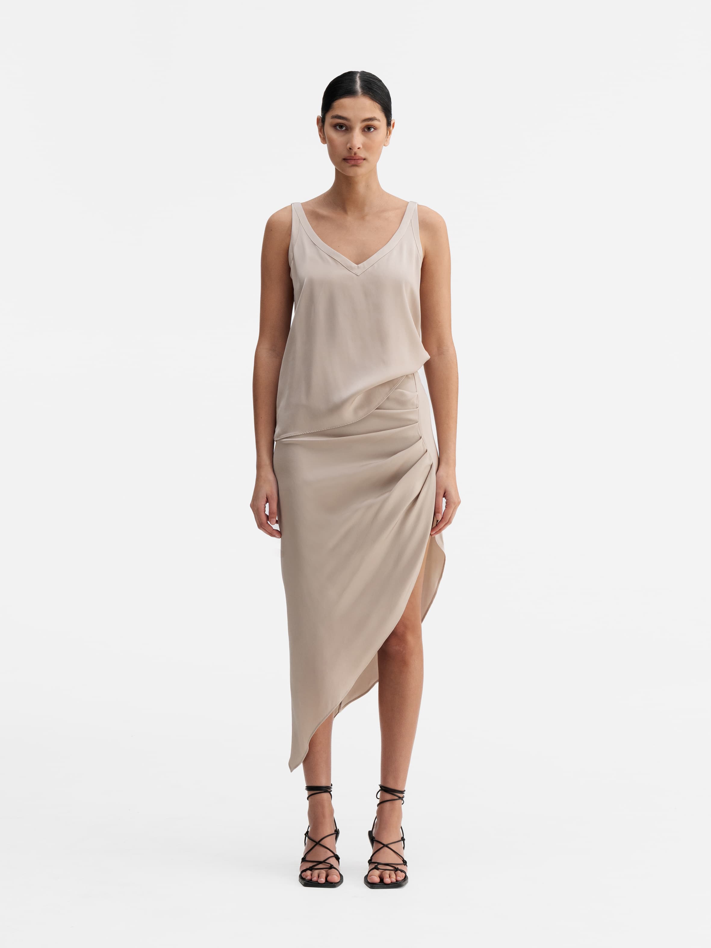 Shin silk tank greige