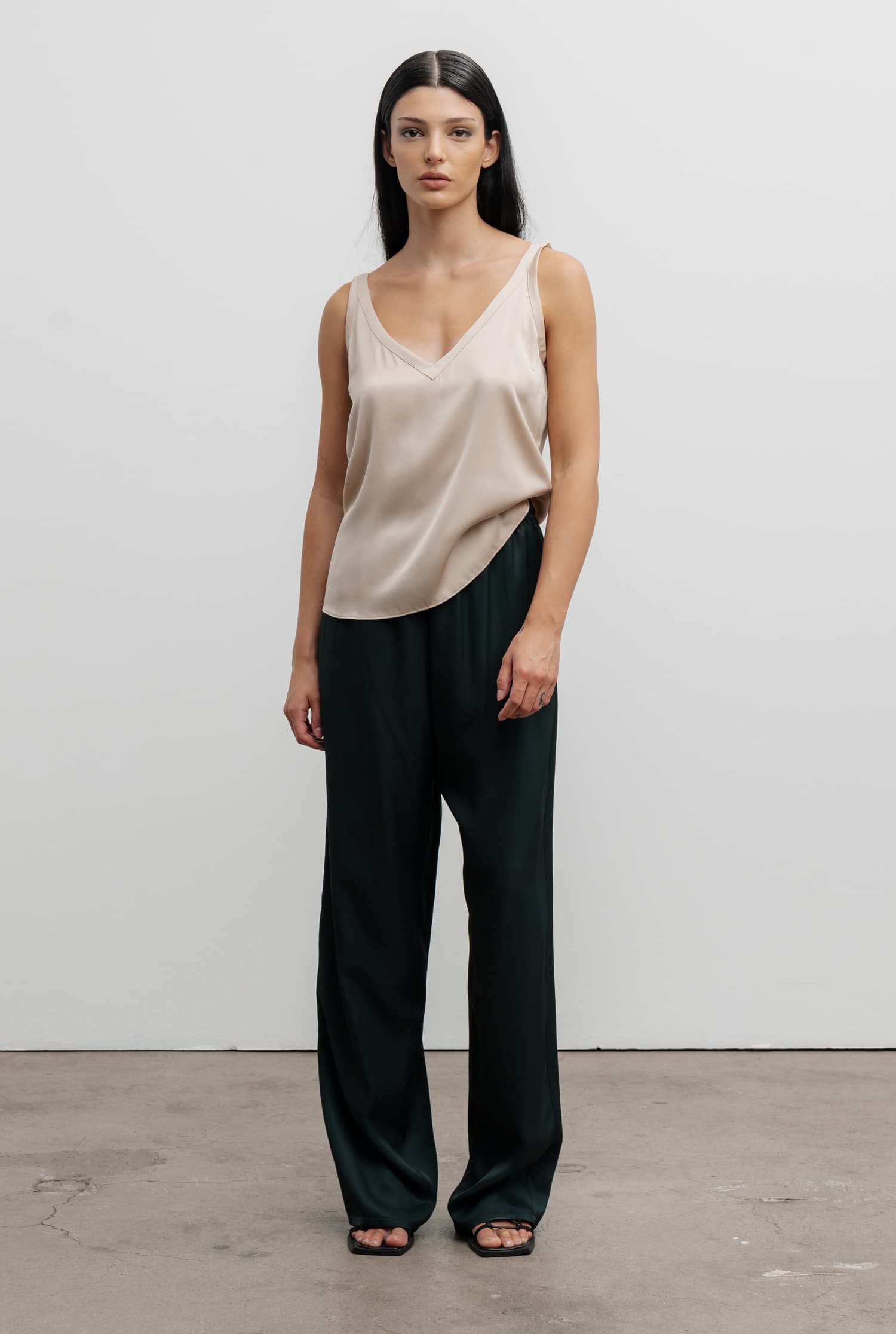 Shin silk tank powder