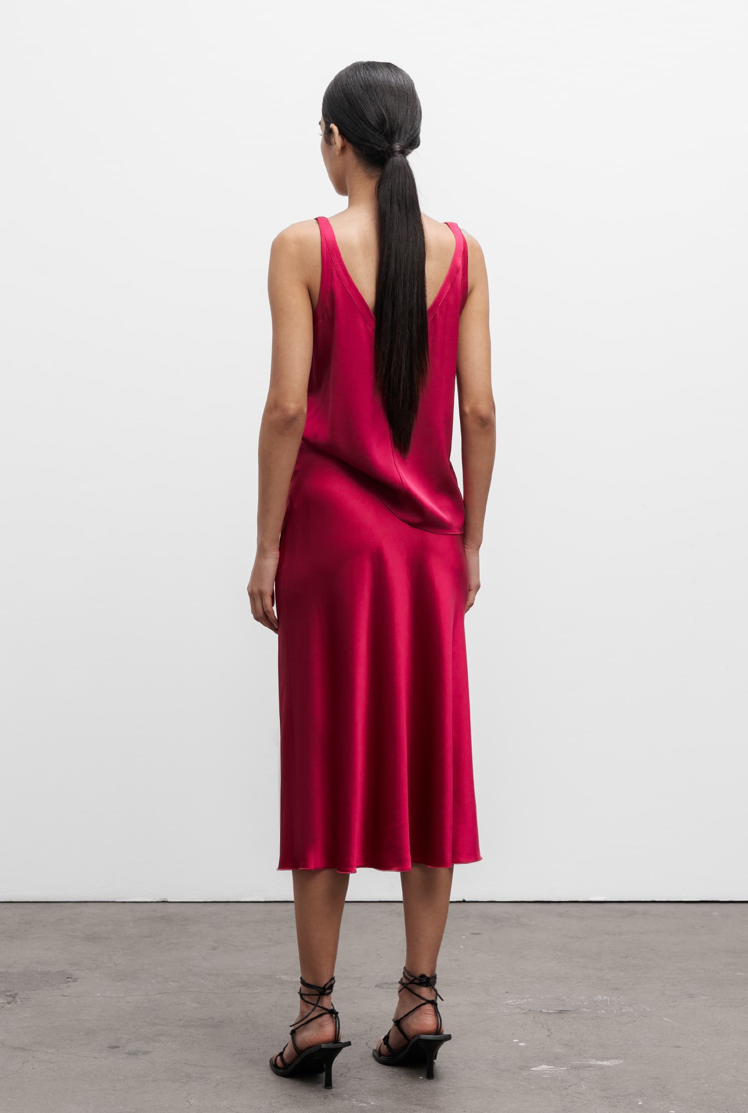 Shin silk tank raspberry