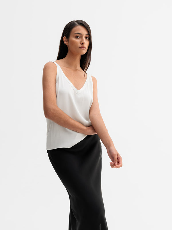 Shin silk tank white