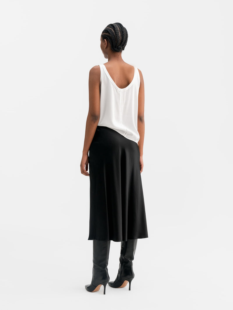 Shin silk tank white