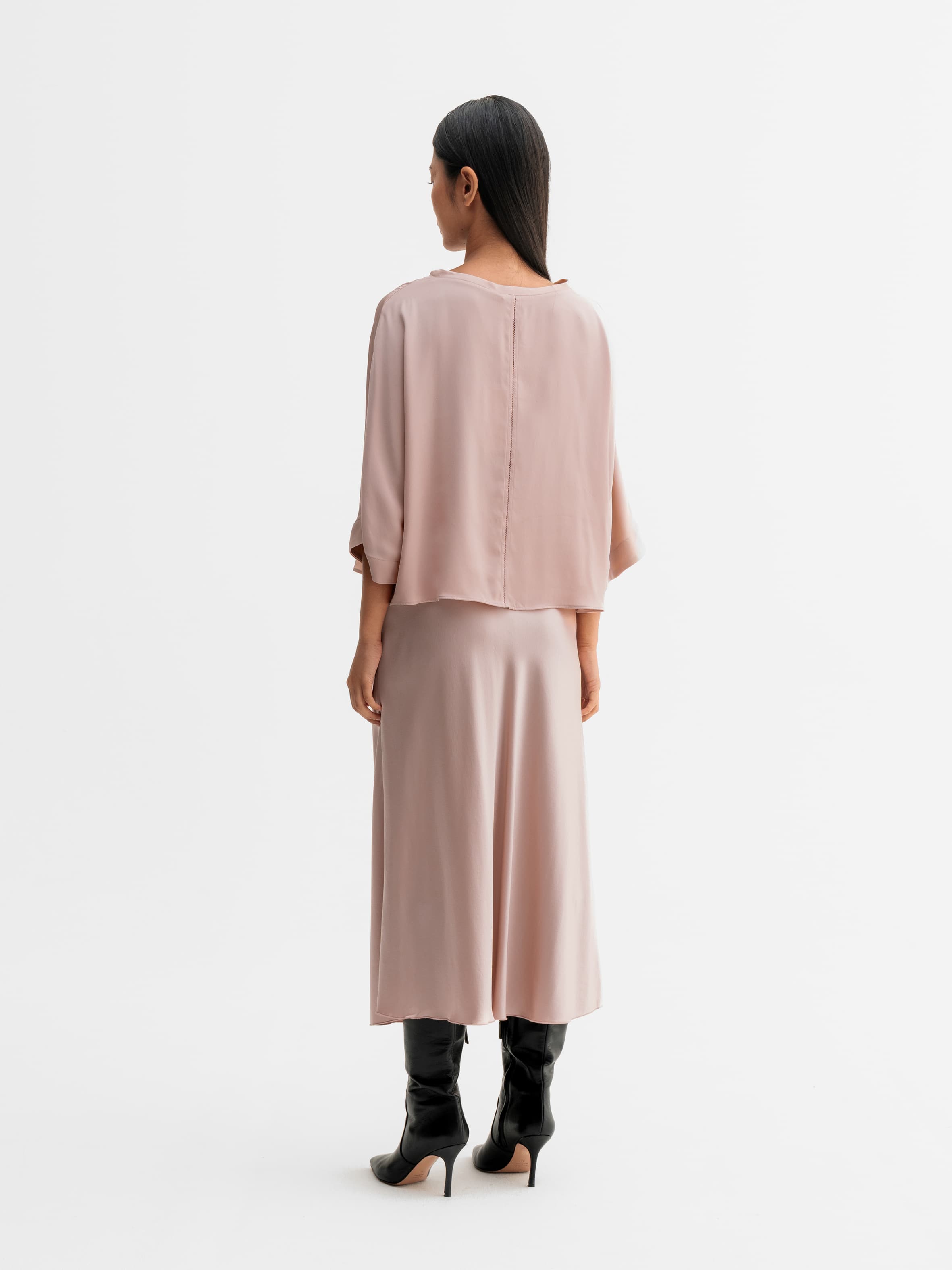 Hana satin silk skirt dusty pink
