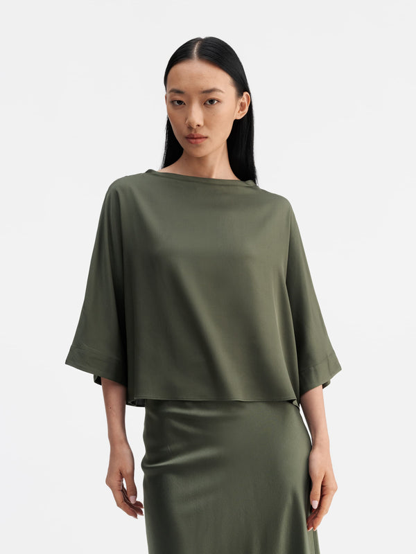 Thea silk tee olive green