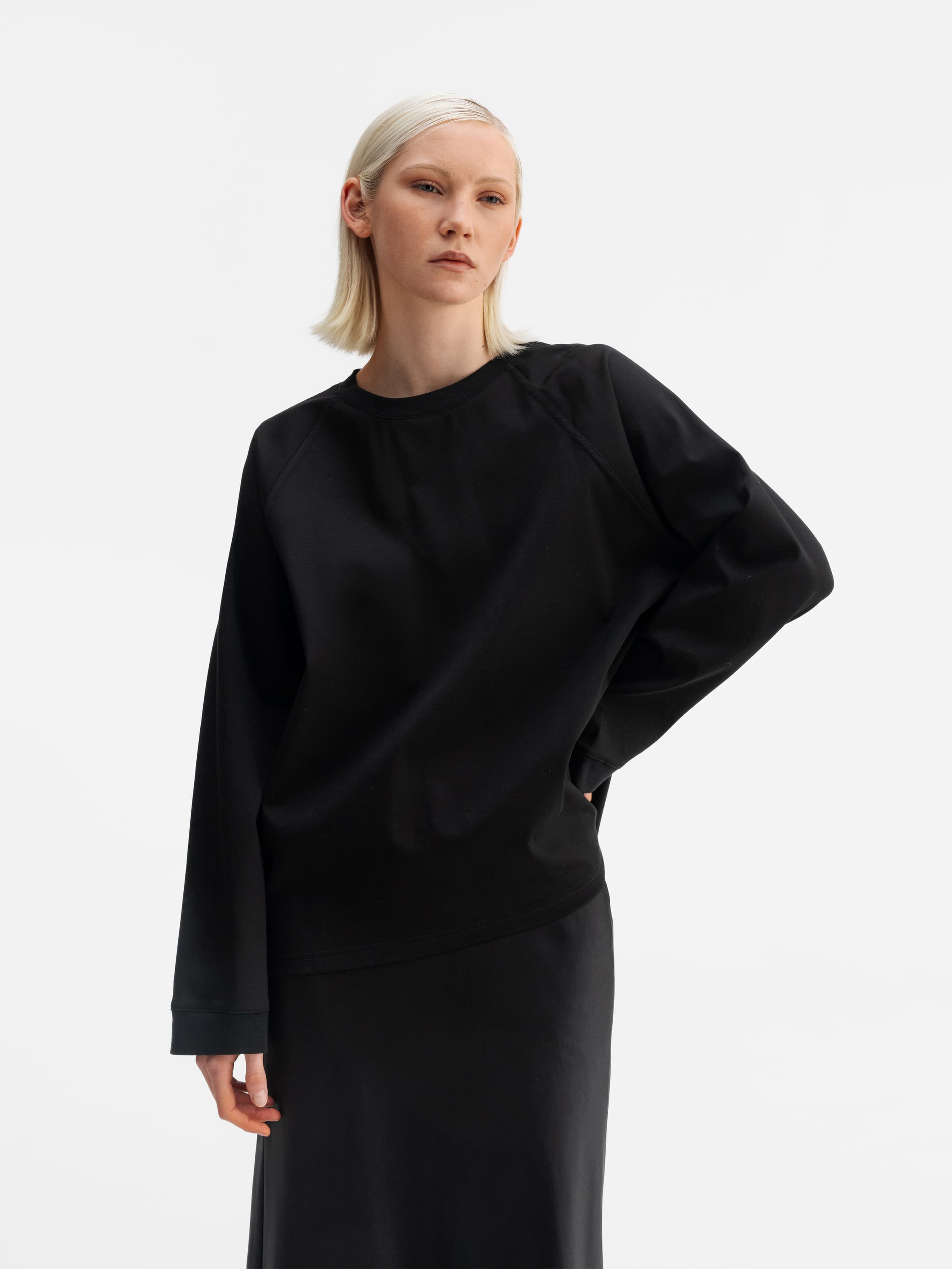 Thelma LS cotton tee black