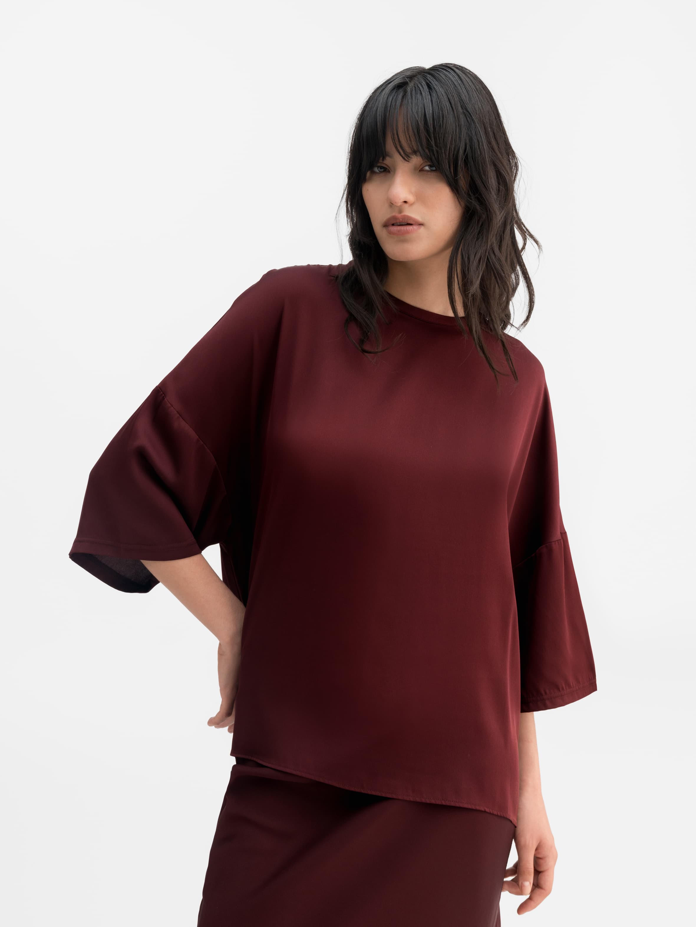 Thess silk tee burgundy