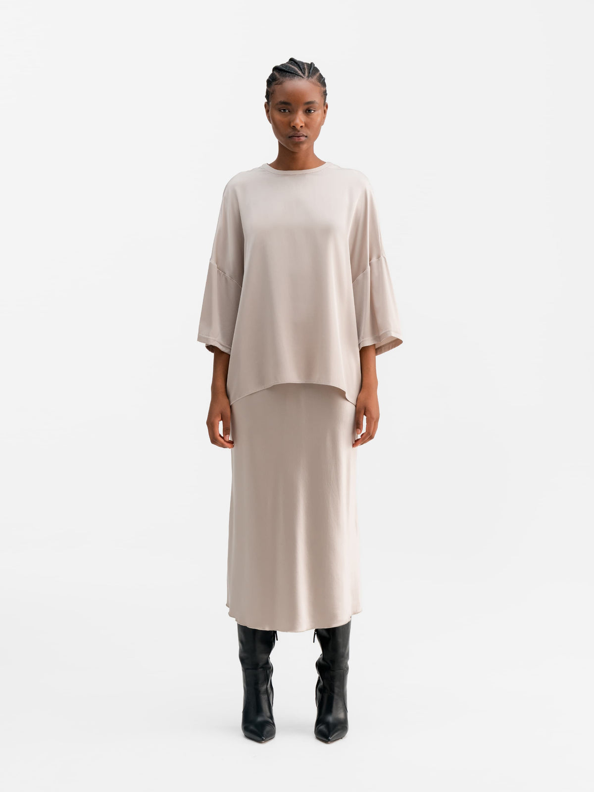 ThessTee_greige1_1200x.jpg?v=