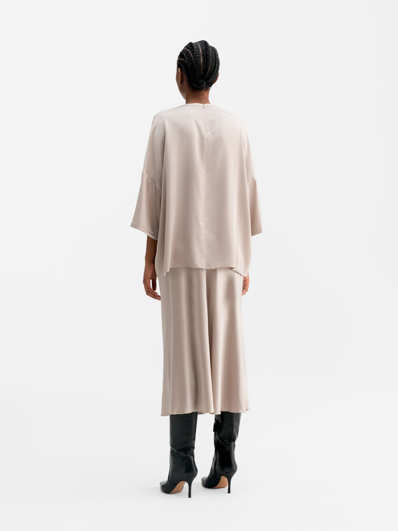 Thess silk tee greige
